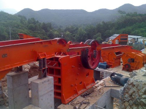 顎破設(shè)備 9001200顎式破碎機(jī) 大型粗碎設(shè)備