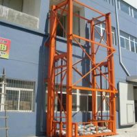 遼寧沈陽現(xiàn)場安裝液壓導(dǎo)軌貨梯