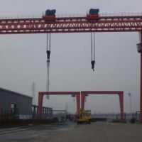 重慶ME型雙小車雙主梁門(mén)式起重機(jī)