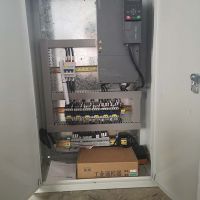 河南長(zhǎng)垣起重機(jī)專(zhuān)用大車(chē)改變頻電器柜圣斯起重電器