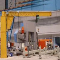 佛山起重機(jī)，行吊，龍門吊，懸臂吊，升降貨梯起重機(jī)配件維修