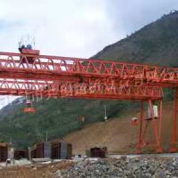 佛山起重機、行吊、升降平臺、貨梯‘起重配件及安裝維修