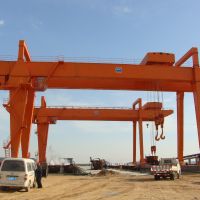廣東汕頭U型雙主梁門(mén)式起重機(jī)