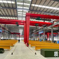 湖北省宜昌市西陵區(qū)半門式龍門吊起重機(jī)，龍門吊，行吊