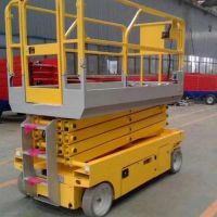 濟(jì)南自行式液壓升降機(jī)，升降貨梯