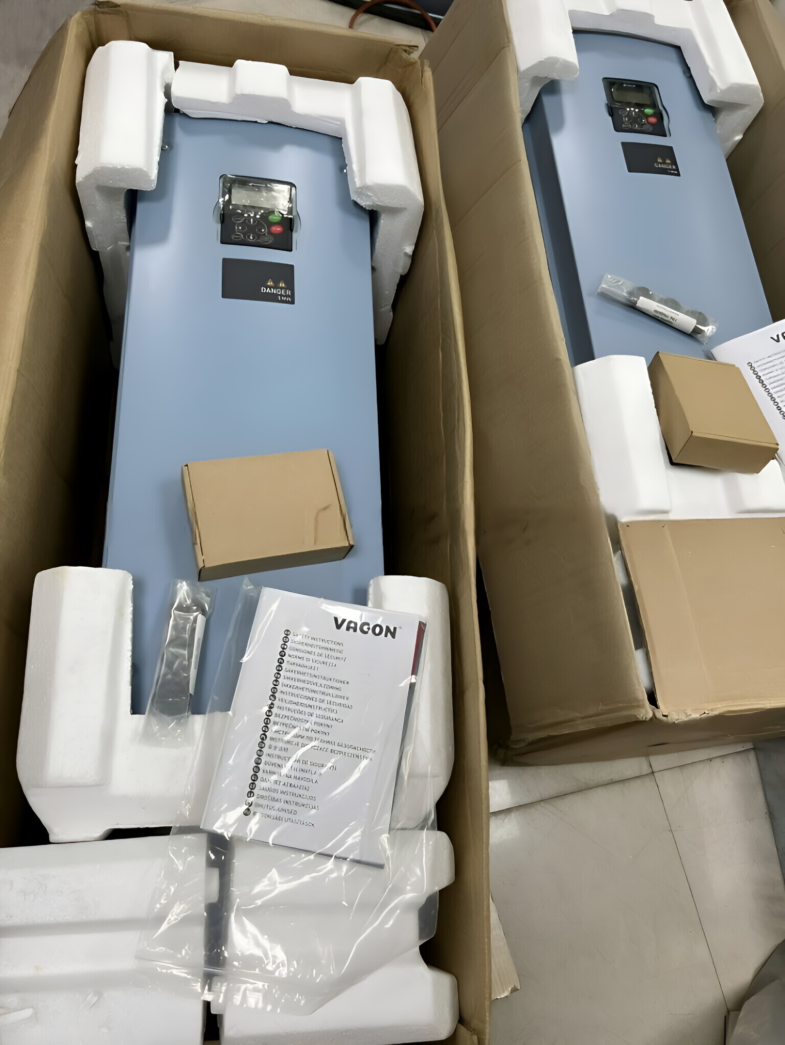 偉肯VACON變頻器NXS丹佛斯Danfoss全新