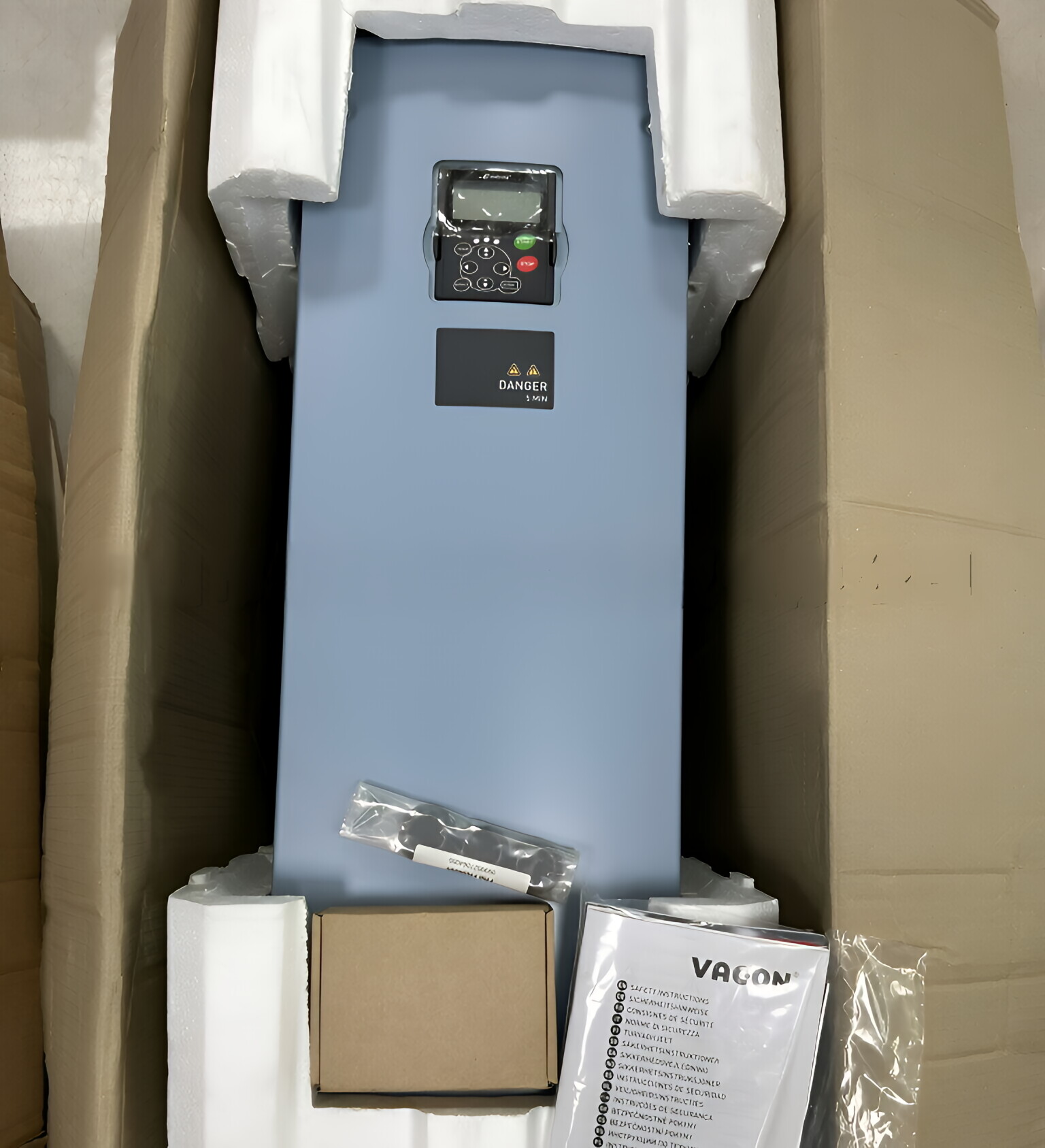 Danfoss丹佛斯偉肯VACON變頻器