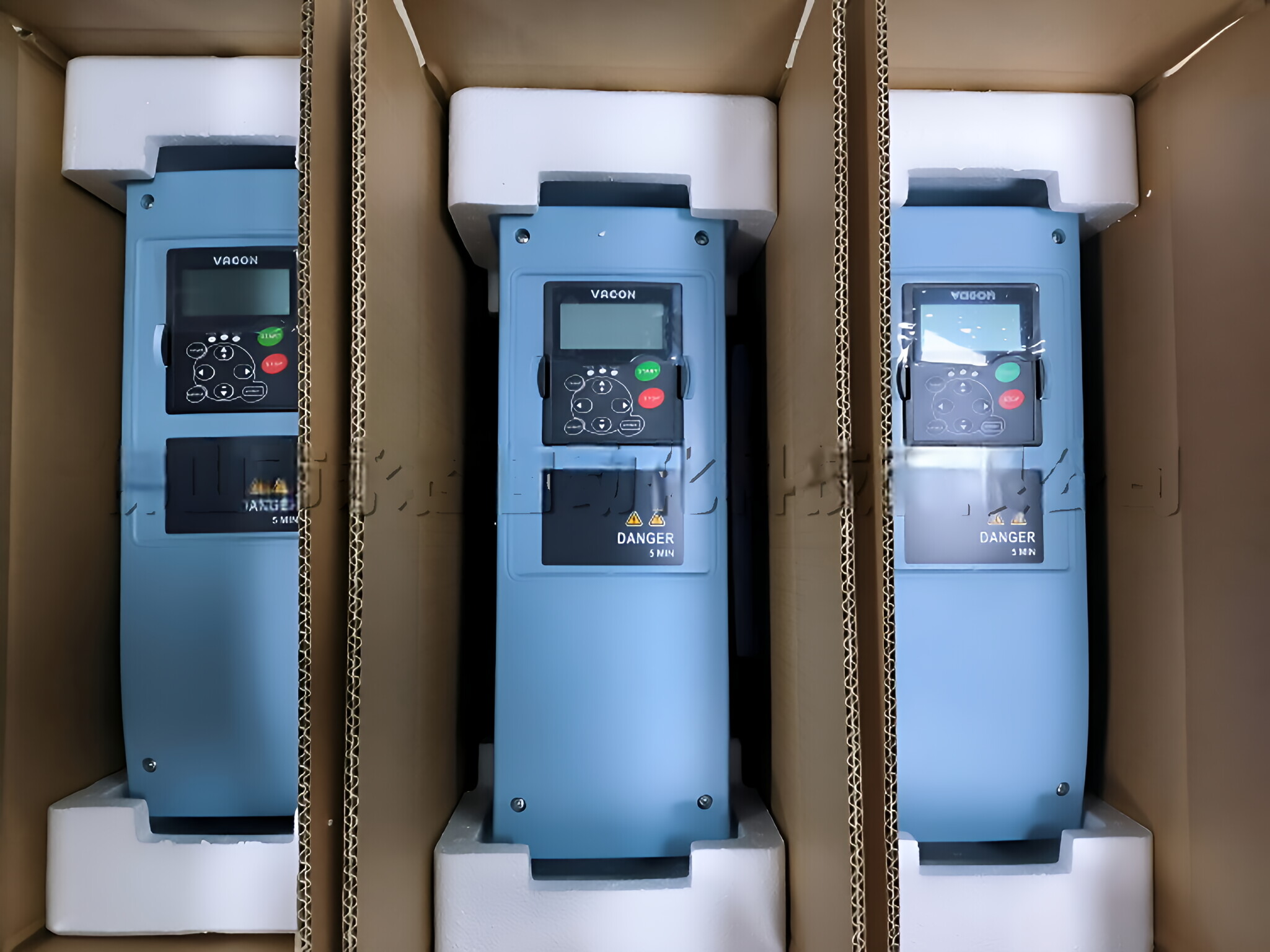 VACON偉肯變頻器NXS00385